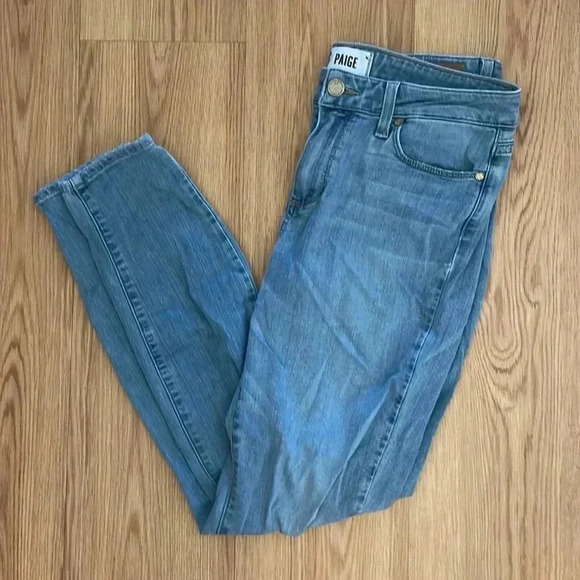 PAIGE Denim - Distressed Lightwash PAIGE Verdugo Ankle Jeans